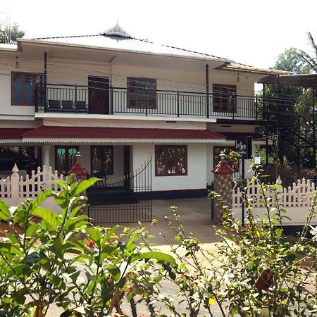 Loveshore Homestay Munnar Anachal Exterior photo